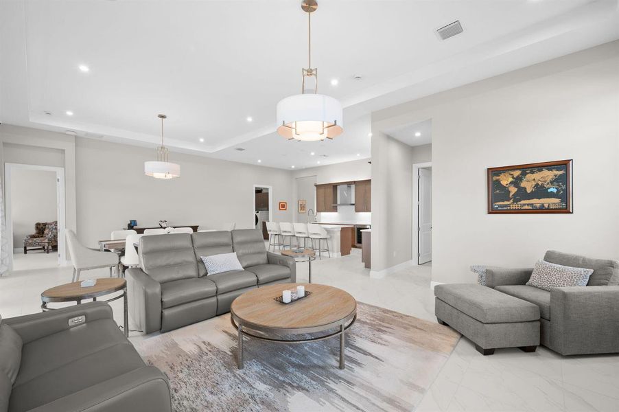 24-web-or-mls-13008 Shinnecock Dr - 24