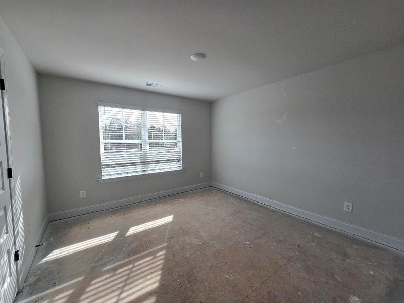 Image 41 of a home in Waters Edge.