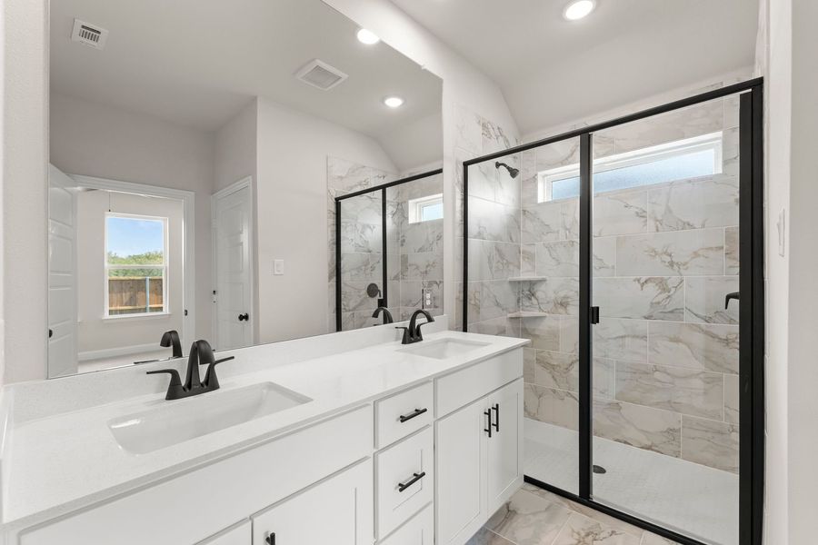 Furnished interior view inside a new home in Creekside, Royse City (Image 11).