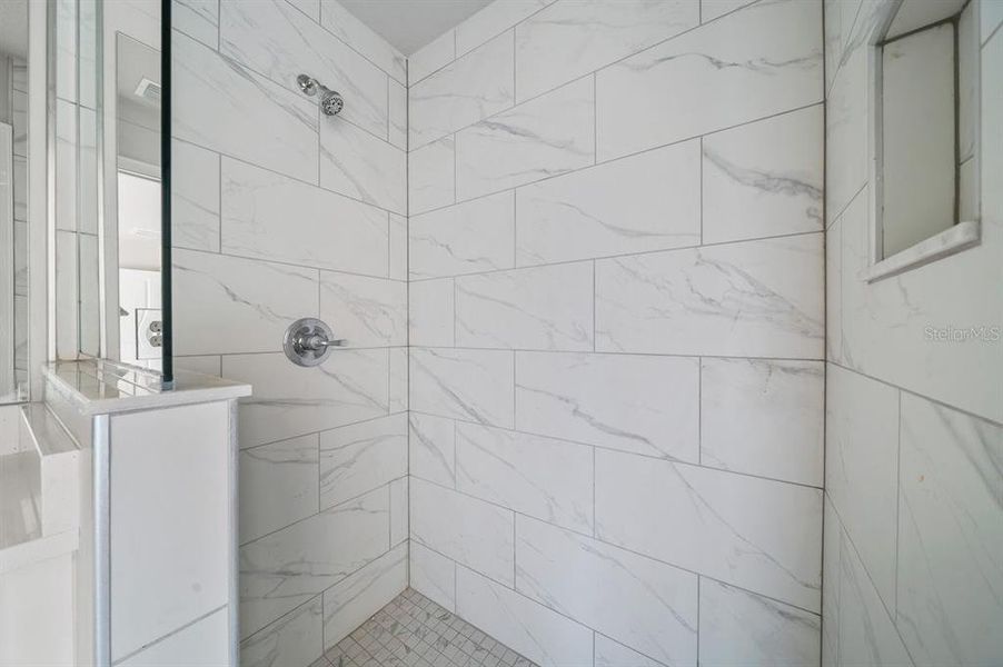 Close-up of interior finishes inside a home in , Citrus Springs (Image 14).