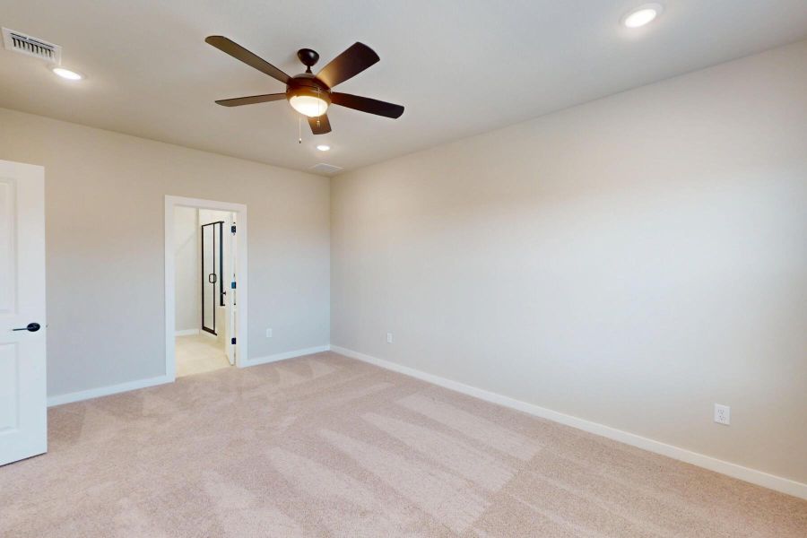 Spacious, unfurnished interior of a new home in Edgewood, Leander (Image 34). Spacious, unfurnished interior of a new home in Edgewood, Leander (Image 34).