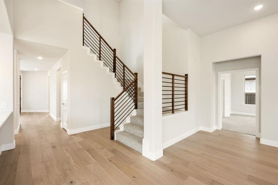 Spacious, unfurnished interior of a new home in Country Lakes Classic 60, Argyle (Image 17).