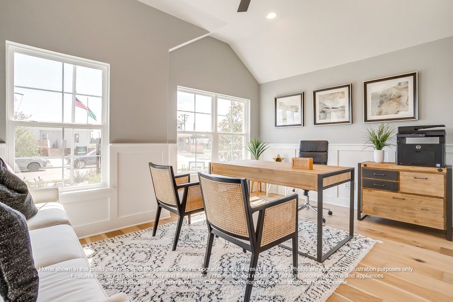Furnished interior view inside a new home in Ridgepoint, Midlothian (Image 7).