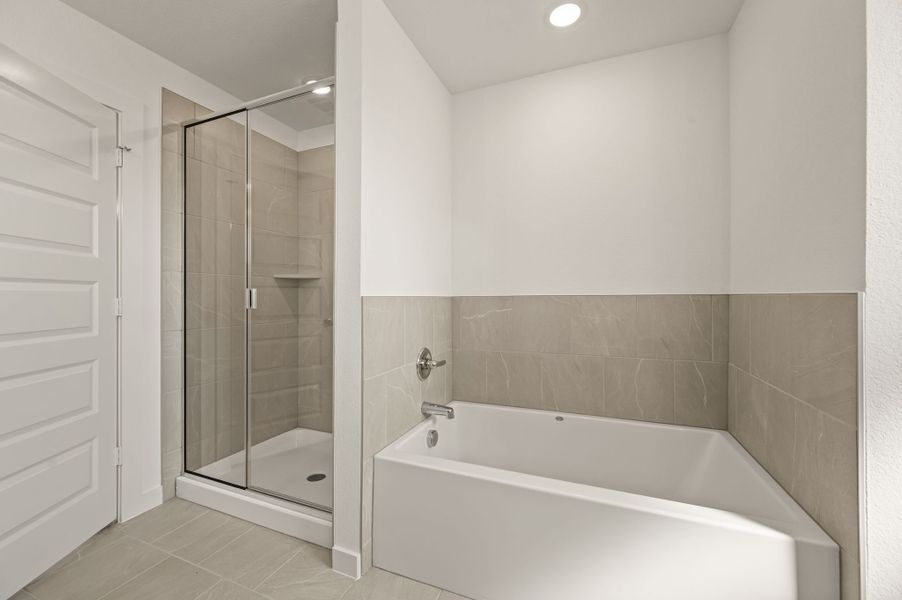 Furnished interior view inside a new home in Gatlin Ranch, Springtown (Image 13).
