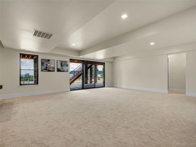 Spacious, unfurnished interior of a new home in , Franktown (Image 33).