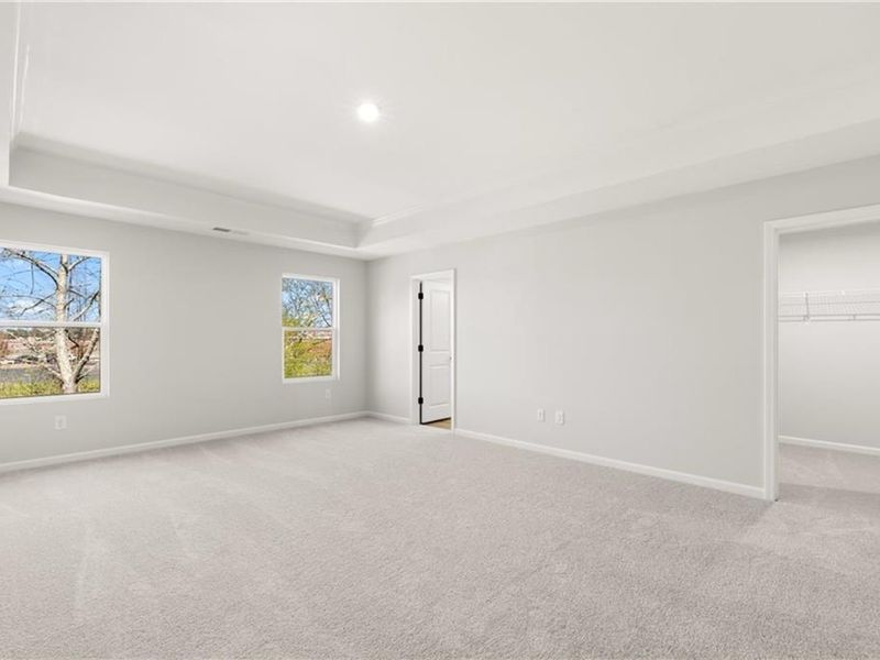 Spacious, unfurnished interior of a new home in Lake Shore, Winder (Image 18).
