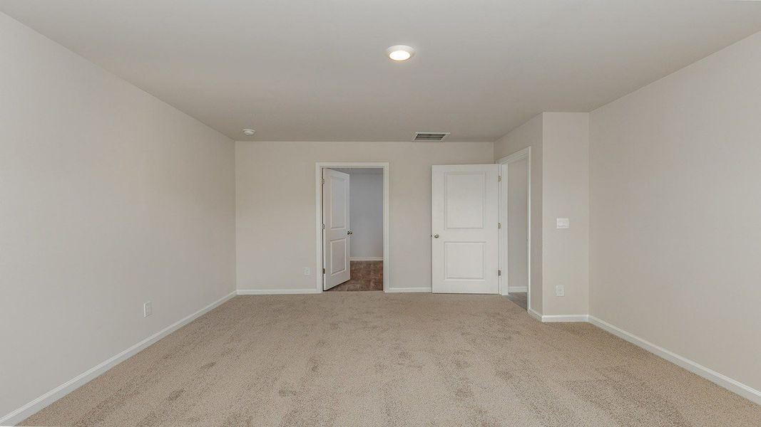 Representative unfurnished interior of a home built from the DOVER-EXPRESS by D.R. Horton in Stanbury Creek, Supply (Image 28).