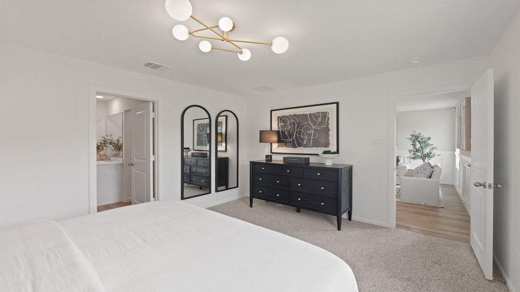 Furnished interior view inside a new home in Silverthorne, Conroe (Image 17).