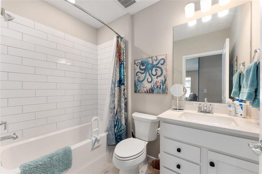 Furnished interior view inside a new home in Del Webb Stone Creek, Ocala (Image 31).