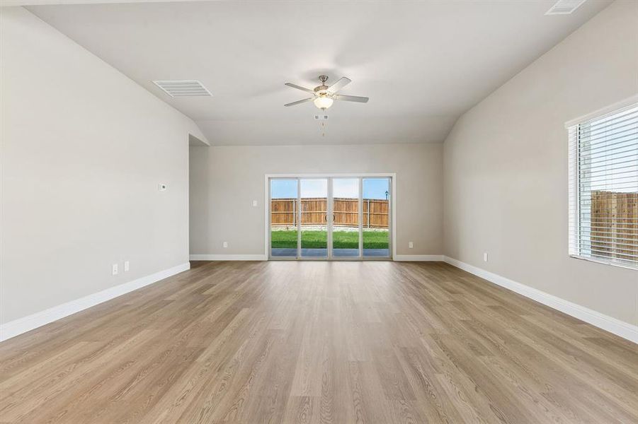 Spacious, unfurnished interior of a new home in Parks at Foster Crossing - Signature Series, Anna (Image 28).