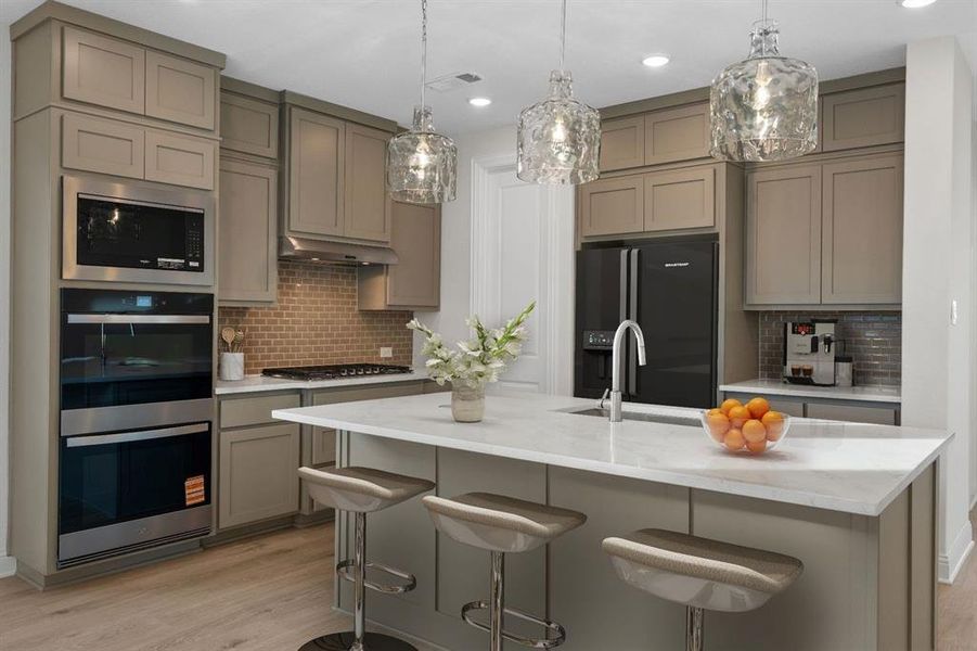 DAL_Painted Tree_Easton_3905 Menard Street (4)