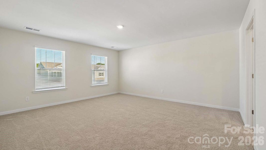 Spacious, unfurnished interior of a new home in Secrest Commons, Monroe (Image 23).