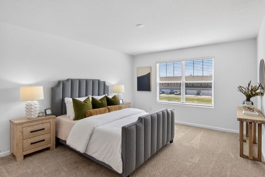 MODEL PHOTOGRAPHY - Owner's Suite