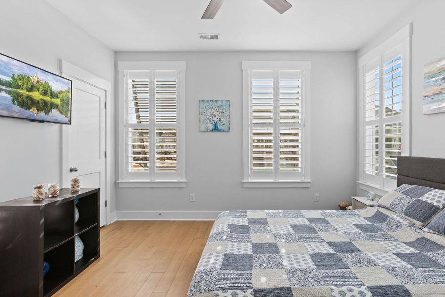 Furnished interior view inside a new home in , Wando (Image 25). Furnished interior view inside a new home in , Wando (Image 25).