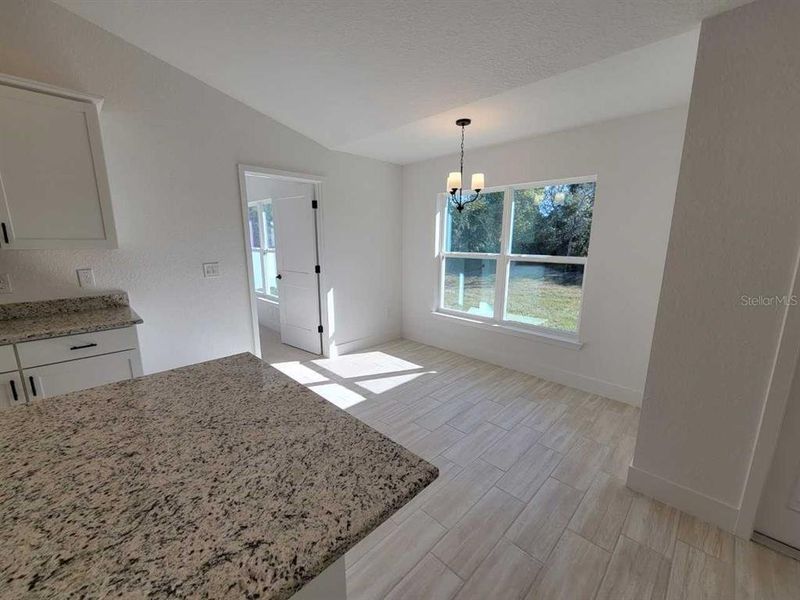 Spacious, unfurnished interior of a new home in , Ocala (Image 18).