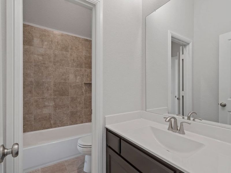 Representative furnished interior of a home built from the Weston by Landon Homes in East Village - Classic Series, Frisco (Image 18). Representative furnished interior of a home built from the Weston by Landon Homes in East Village - Classic Series, Frisco (Image 18).