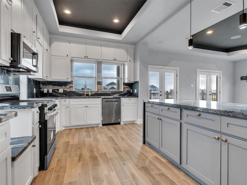Furnished interior view inside a new home in , Galveston (Image 6).