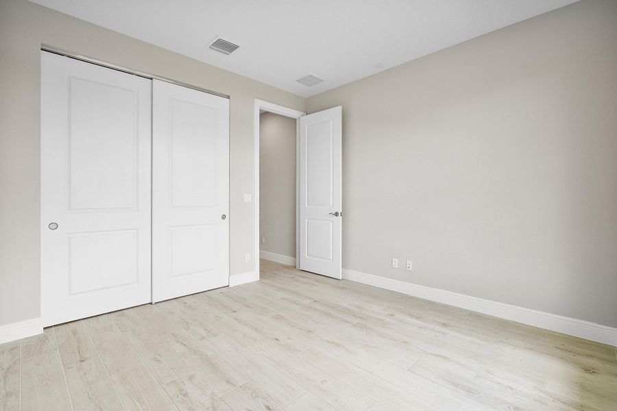 Secondary Bedroom | 12471 SW Sunrise Lake Terrace