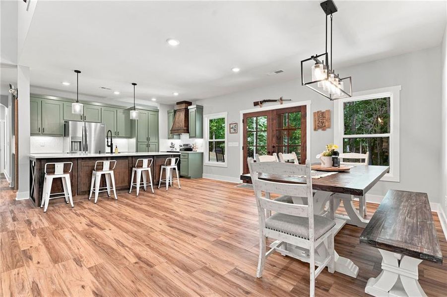Furnished interior view inside a new home in , Jasper (Image 37).