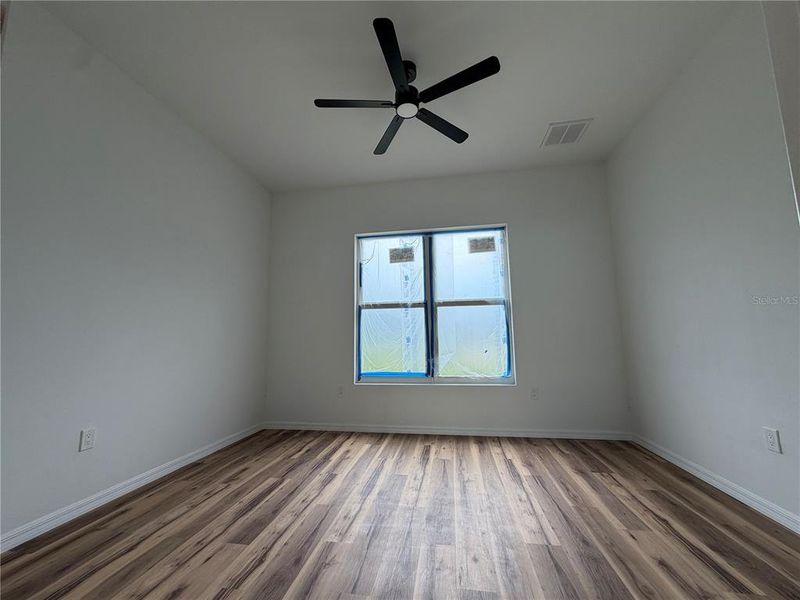 Spacious, unfurnished interior of a new home in , Lehigh Acres (Image 16).