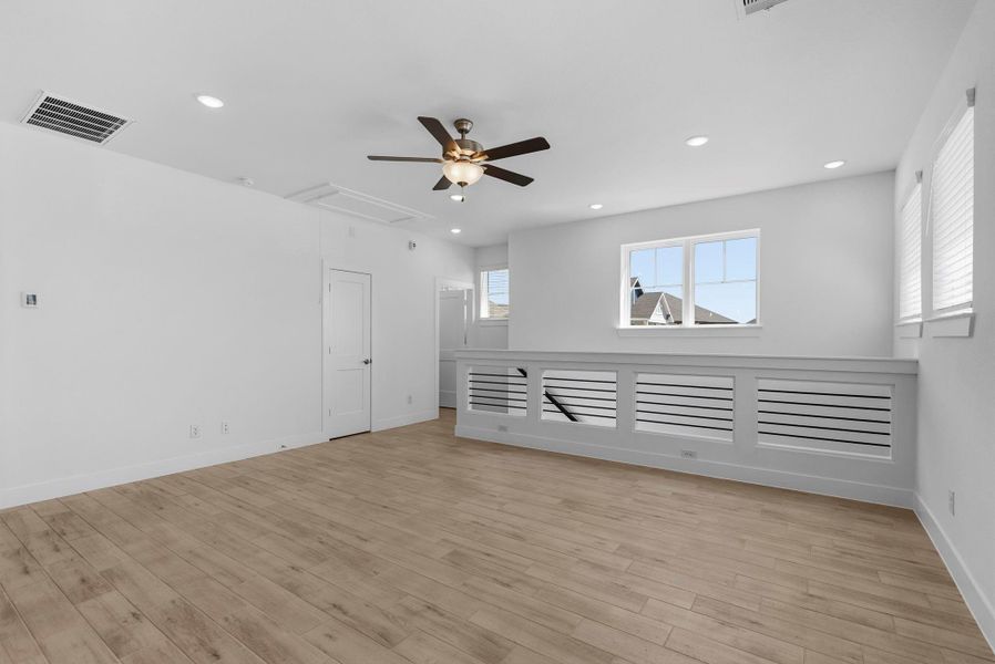 Spacious, unfurnished interior of a new home in Balmoral, Humble (Image 16). Spacious, unfurnished interior of a new home in Balmoral, Humble (Image 16).