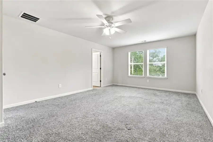 Spacious, unfurnished interior of a new home in Little River Falls, Woodstock (Image 29).
