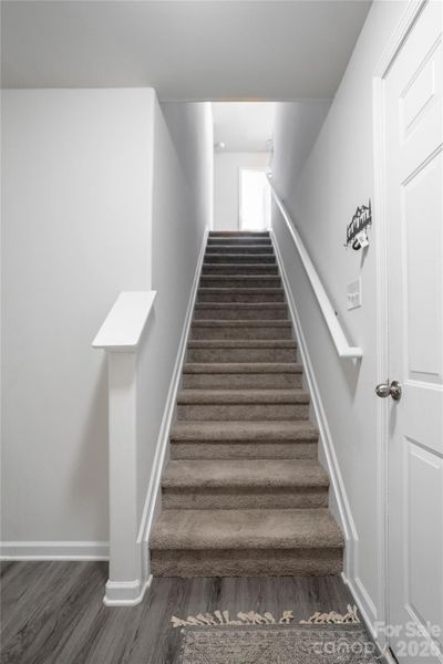 Spacious, unfurnished interior of a new home in , Kings Mountain (Image 19).