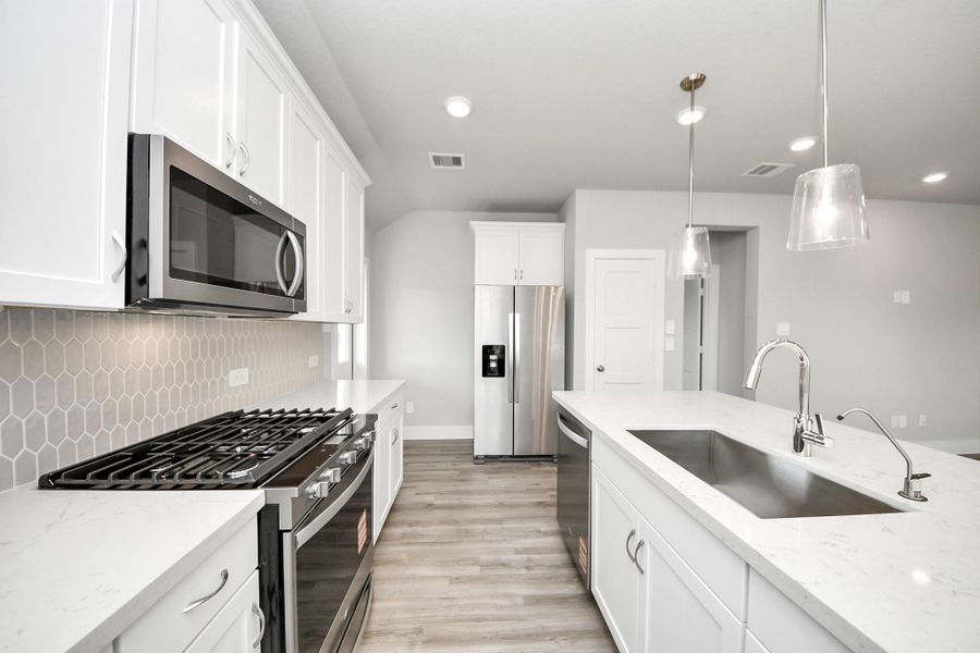 Furnished interior view inside a new home in Laurel Landing: Founders Collection, Alvin (Image 8).