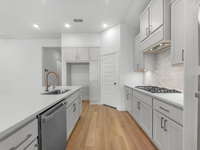 Furnished interior view inside a new home in Jubilee 50′, Hockley (Image 6).