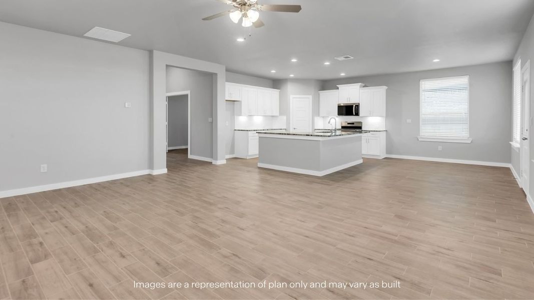 Spacious, unfurnished interior of a new home in Homestead at Parks Bell Ranch, Odessa (Image 12).