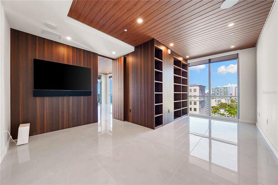 Image 67 of a home in .