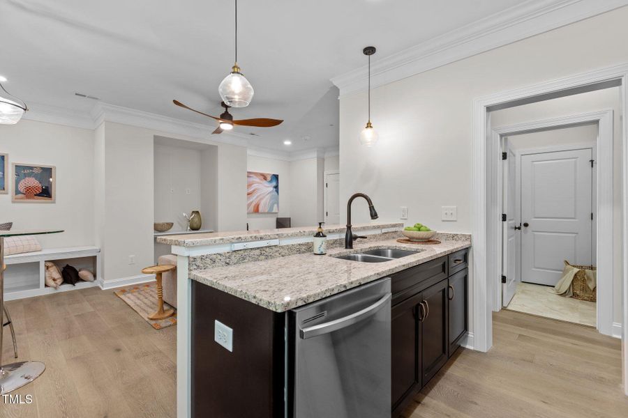 44-web-or-mls-2N6A5063