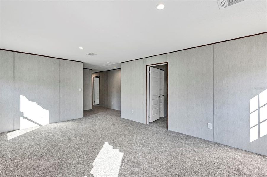 Spacious, unfurnished interior of a new home in , Ocala (Image 28). Spacious, unfurnished interior of a new home in , Ocala (Image 28).