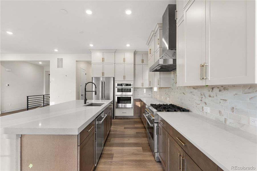 Furnished interior view inside a new home in Reserve at The Canyons, Castle Pines (Image 15). Furnished interior view inside a new home in Reserve at The Canyons, Castle Pines (Image 15).