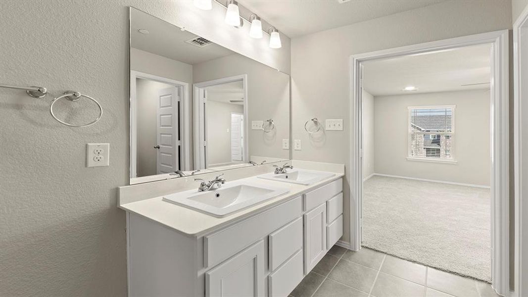 20. 3705 Star Mesa - Bath (4)