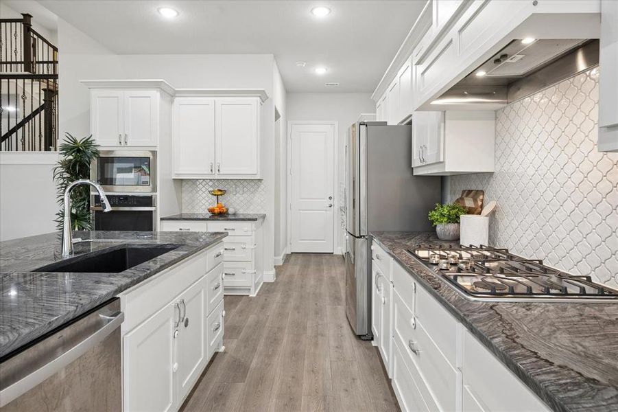 Furnished interior view inside a new home in , Northlake (Image 17).