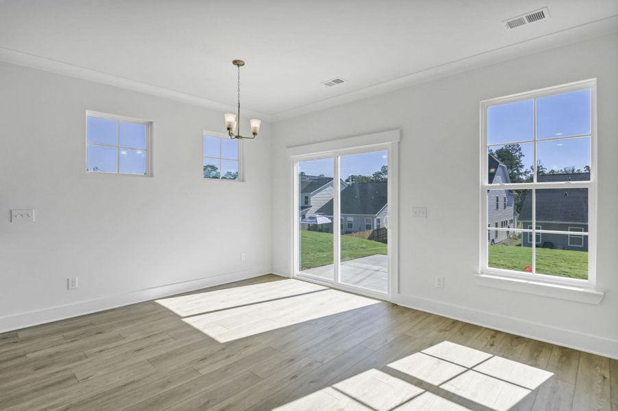 Spacious, unfurnished interior of a new home in Ashton Lakes, Lexington (Image 25).