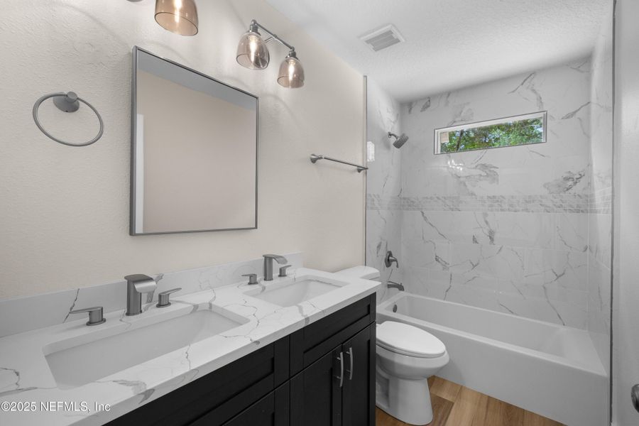 Furnished interior view inside a new home in , Crescent City (Image 4).