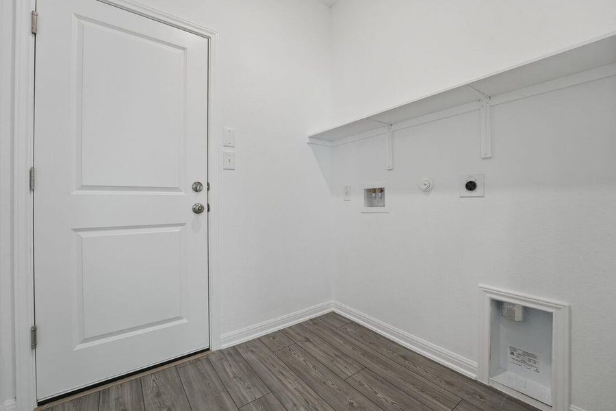 201 Betsy Road ~ Ready Now