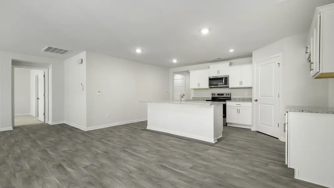 Furnished interior view inside a new home in Quail Haven, Winston-Salem (Image 6).