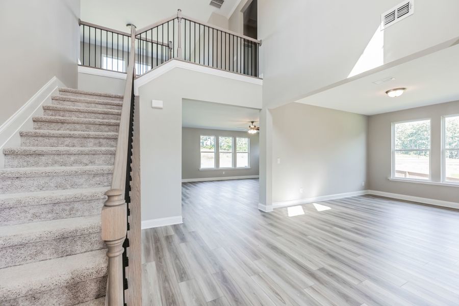 Representative unfurnished interior of a home built from the The Madison by UnionMain Homes in Pickens Bluff, Hiram (Image 12). Representative unfurnished interior of a home built from the The Madison by UnionMain Homes in Pickens Bluff, Hiram (Image 12).