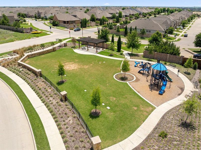 Image 30 of a home in Mustang Lakes: 86ft. lots. Image 30 of a home in Mustang Lakes: 86ft. lots.