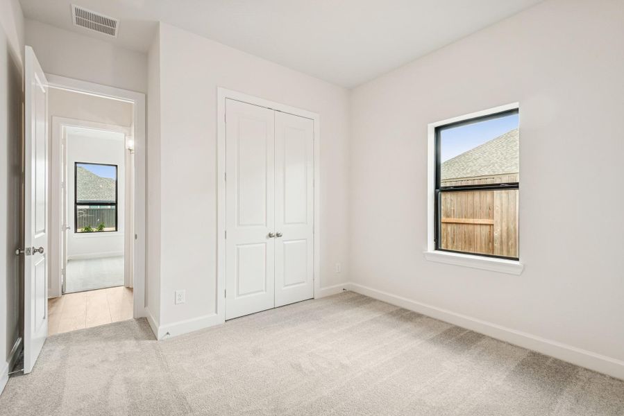 REPRESENTATIVE PHOTO – Photo does not represent actual home options and selections. Ask Sales Consultant for specific selections. REPRESENTATIVE PHOTO – Photo does not represent actual home options and selections. Ask Sales Consultant for specific selections.