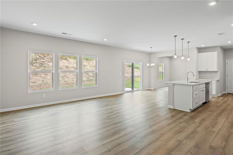 Spacious, unfurnished interior of a new home in Sage Woods, Dallas (Image 14). Spacious, unfurnished interior of a new home in Sage Woods, Dallas (Image 14).