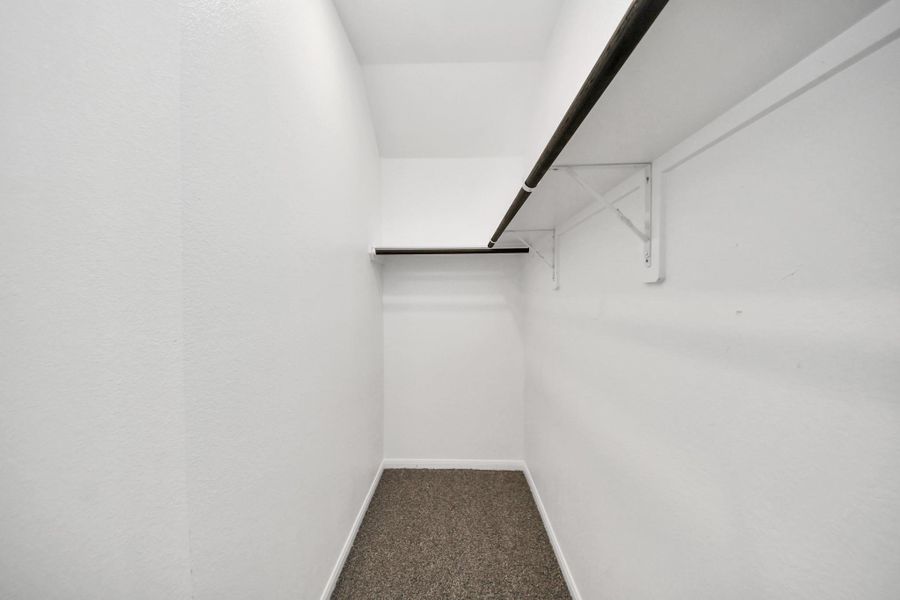 Spacious, unfurnished interior of a new home in Montgomery Ridge: Founders Collection, Conroe (Image 22).