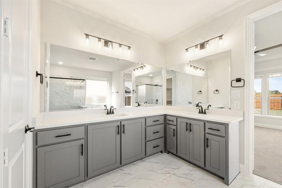 Furnished interior view inside a new home in The Oaks, Red Oak (Image 15).