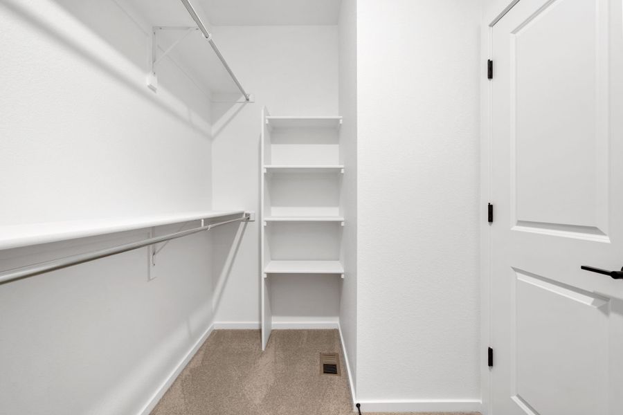Spacious, unfurnished interior of a new home in Independence, Elizabeth (Image 25).