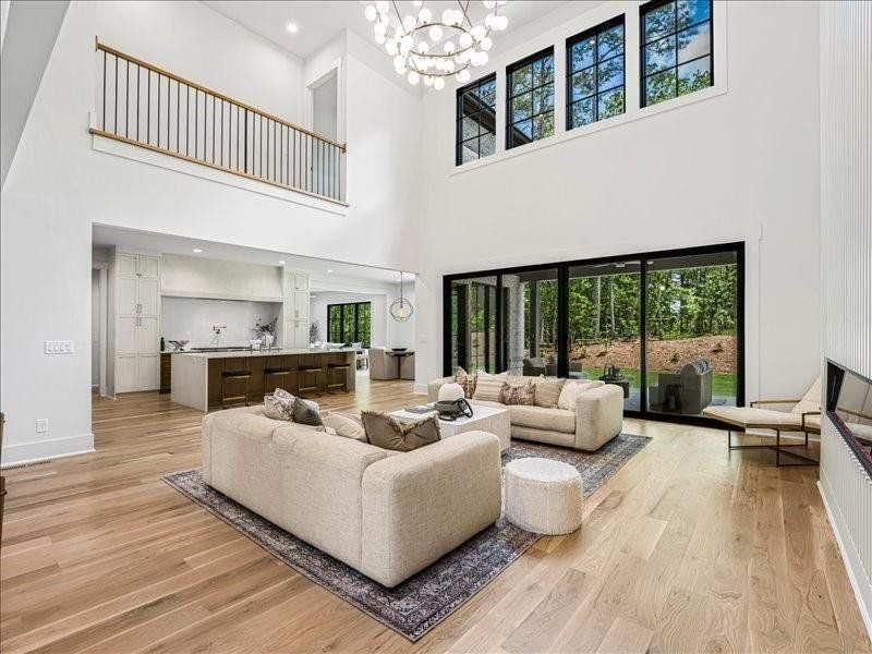 Furnished interior view inside a new home in , Alpharetta (Image 72).