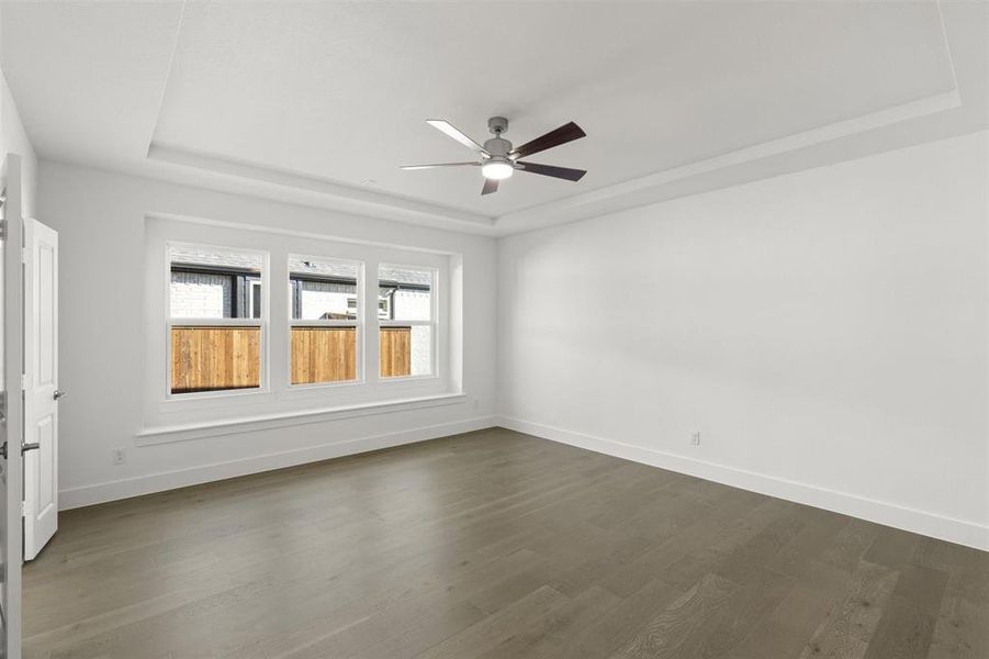 Spacious, unfurnished interior of a new home in Trails at Cottonwood Creek, Rowlett (Image 26).