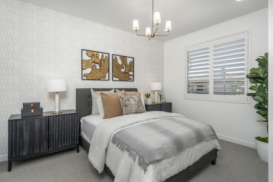 Downstairs Bedroom | Monument | Wildera – Valley Series | New Homes in San Tan Valley, AZ | Landsea Homes